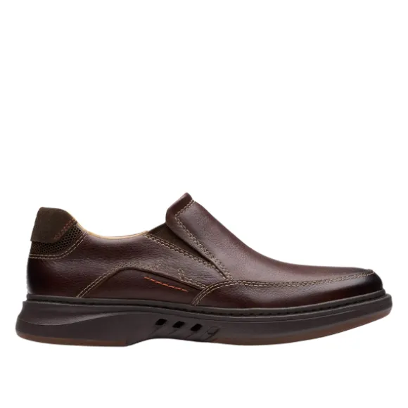 Clarks Men's Un Briley Step Leather Wide Mahogany