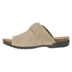 Dansko Women's Rylee Suede Sand