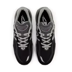 New Balance Men's 990 V6 Black