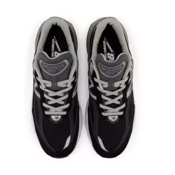 New Balance Women's 990 V6 Black