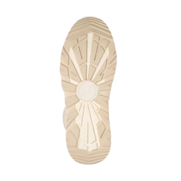 UGG Women's CapTrail Low Light Beige